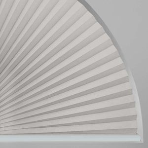 Pale Winter DC 11403