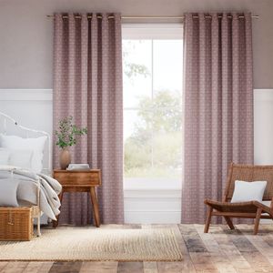 Maple Leaf Red 11990