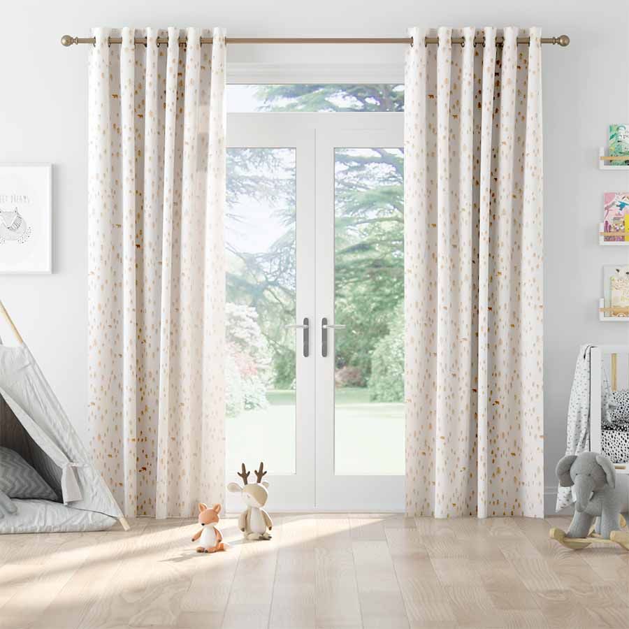 Woodland Traveler with Russet Bears 11212