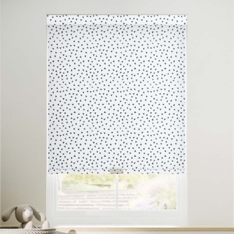 Black and White Tilted Triangles 11573