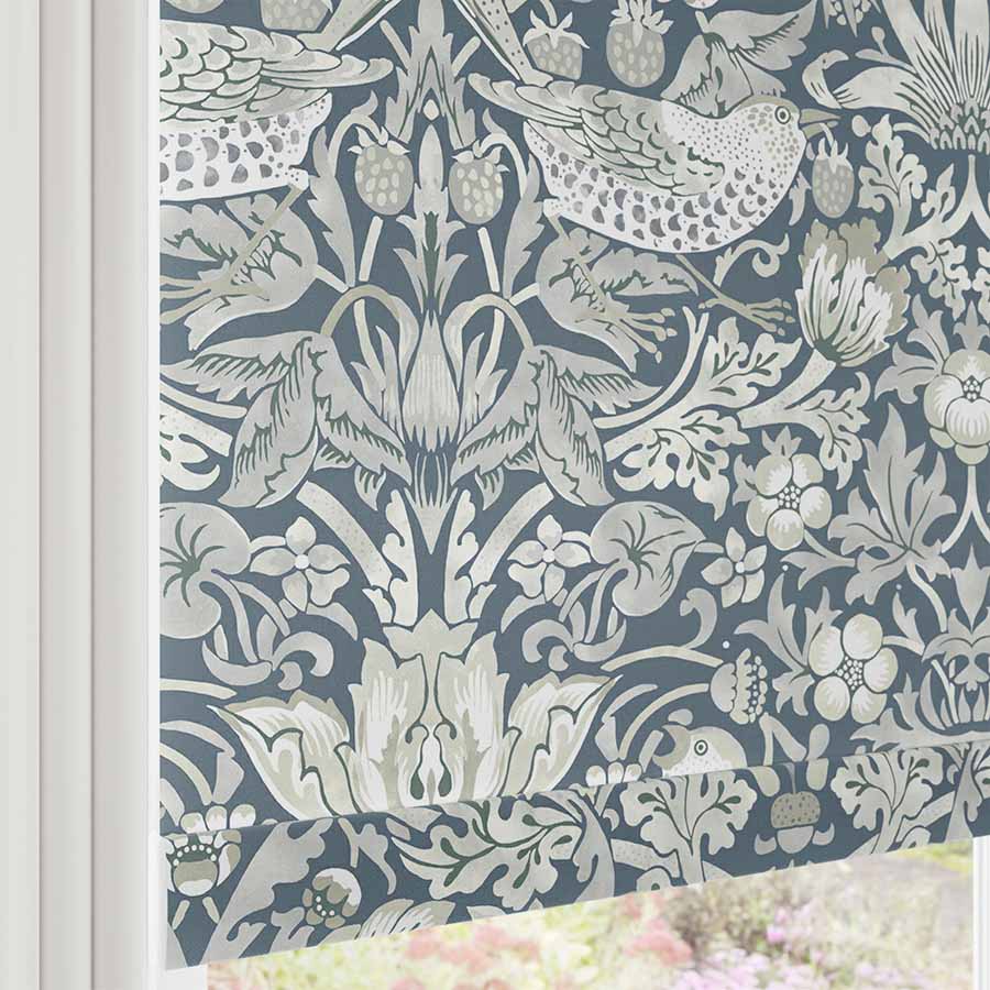 Strawberry Thief Manor Gray 11798