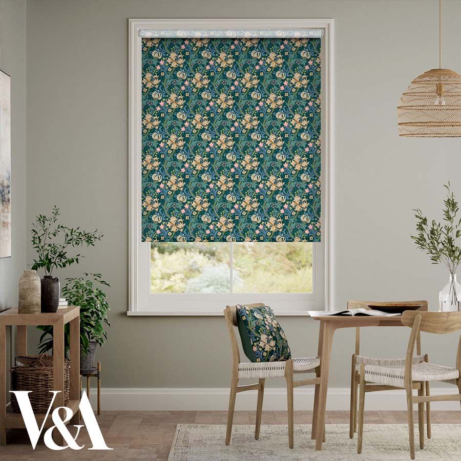 Golden Lily Evergreen 14644