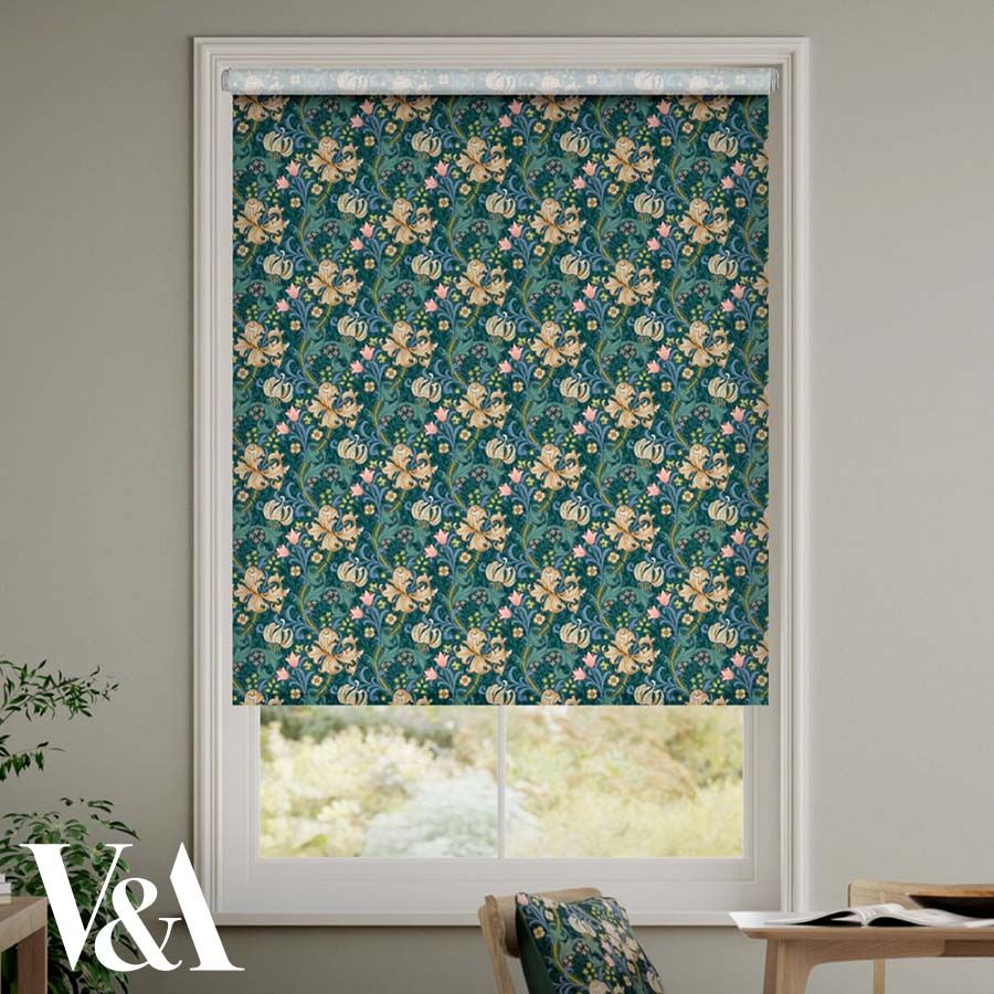 Golden Lily Evergreen 14644