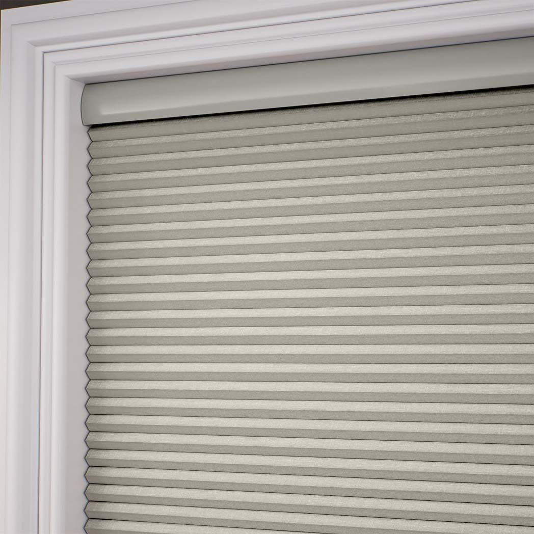 Crosshatch Silver Fox DC 14514