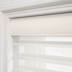White Opulence 13261