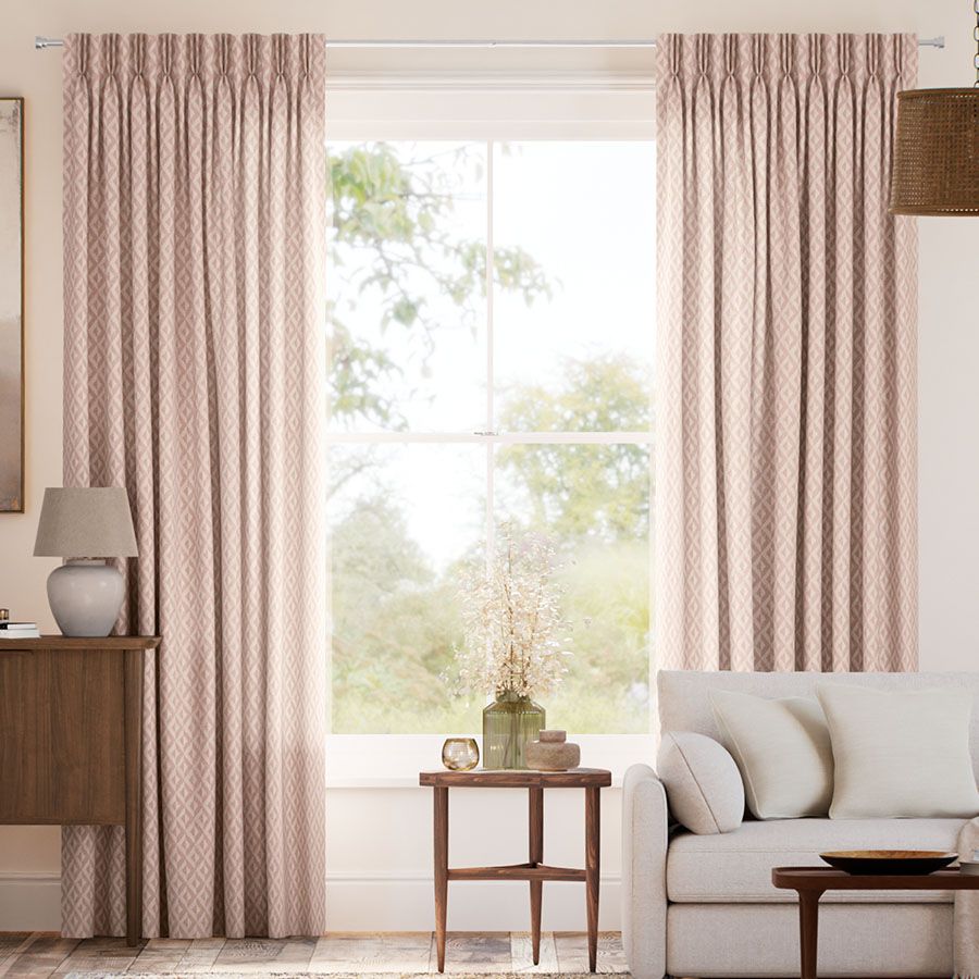 Dusty Rosewood 15363