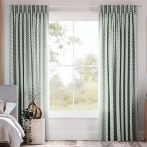 Ivy Waters 15364