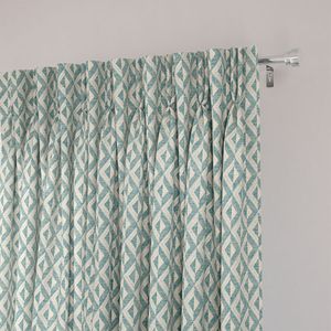 Ivy Waters 15364