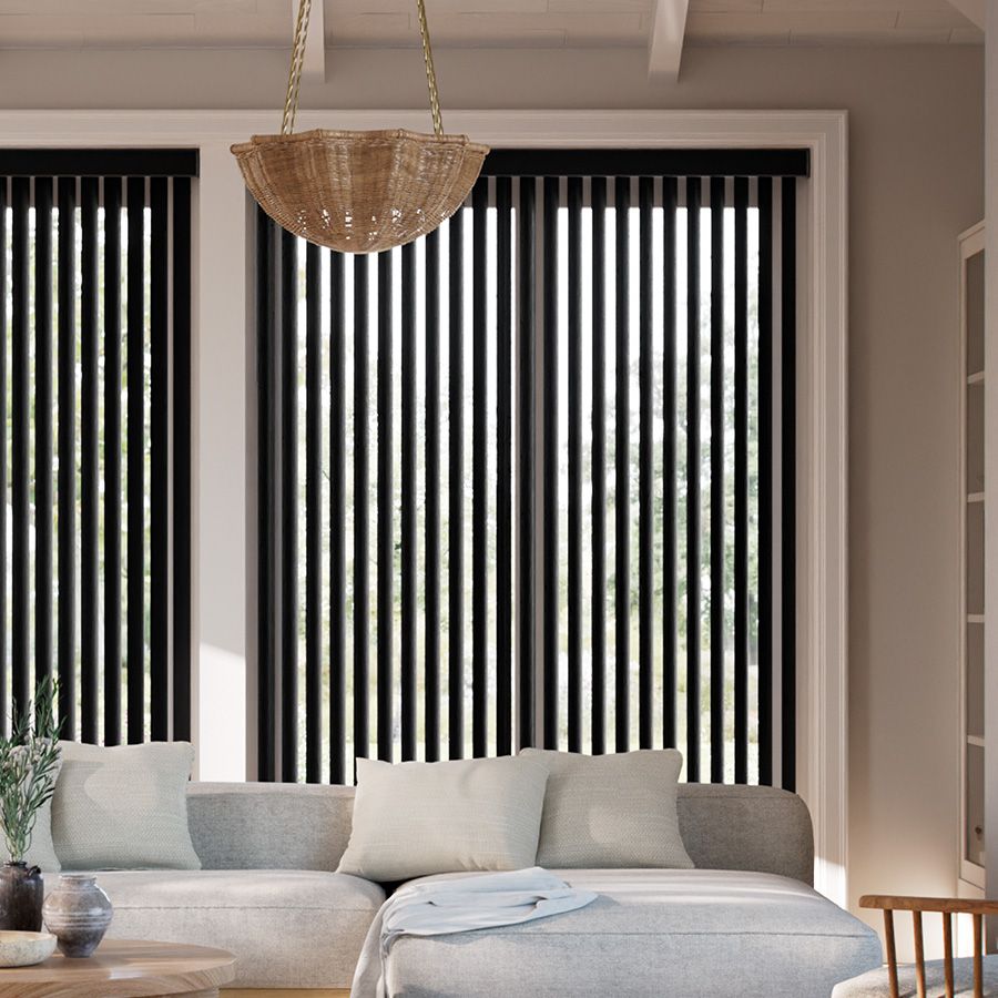 Larissa Midnight 15484