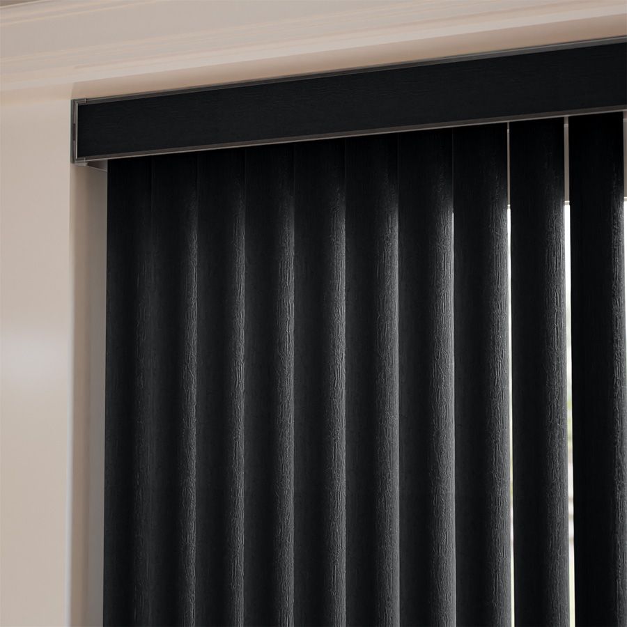 Larissa Midnight 15484