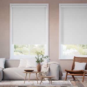 White 6748