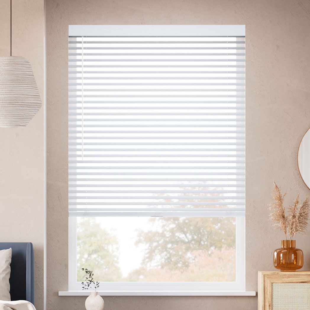 Textured Pure White 7995