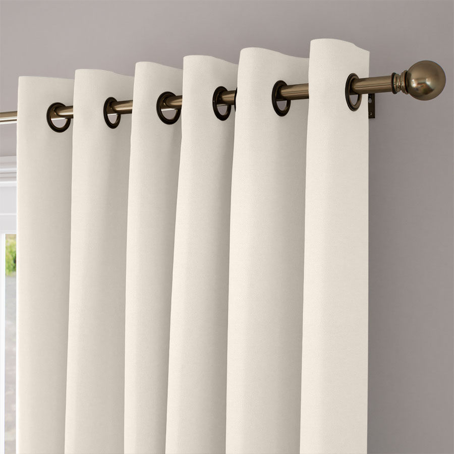 Moonlit Ivory 15528