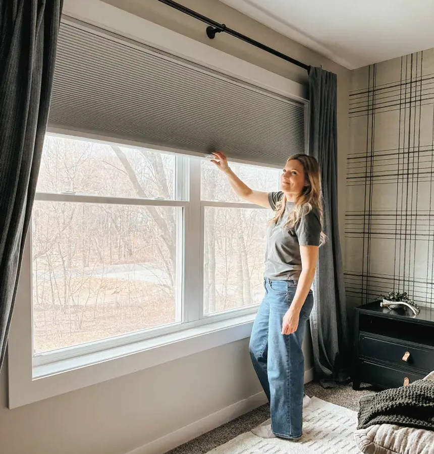 Image of window blinds